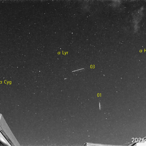 夜半前の流星E (26-05-31)