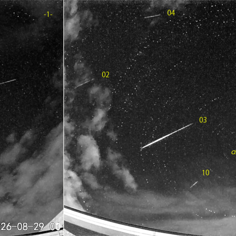 夜半後の流星N (26-08-29)