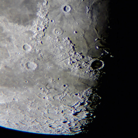 2014年4月8日の月面北部