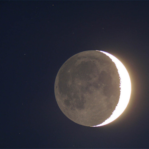 地球照とふたご座の星