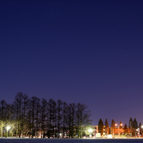 下方経過する北斗七星