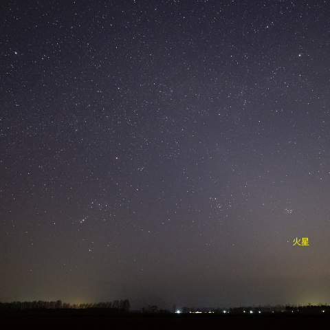 沈む冬の星座と黄道光