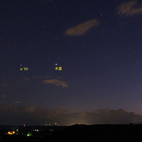 西に傾いた おとめ座と木星