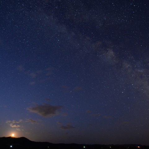 天の川と月の出