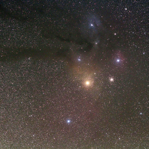 アンタレス周辺の星雲