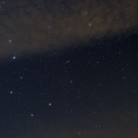 雲間の大小北斗