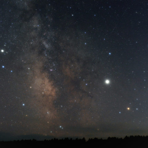地平線に横たうさそり座