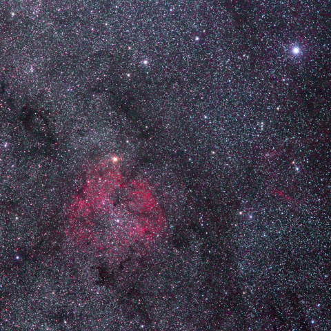 IC1396とその周辺