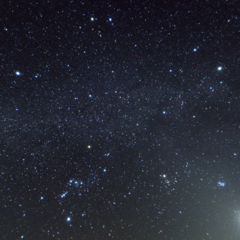 冬のダイヤモンドと金星