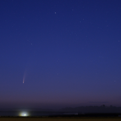 ぎょしゃ座とネオワイズ彗星