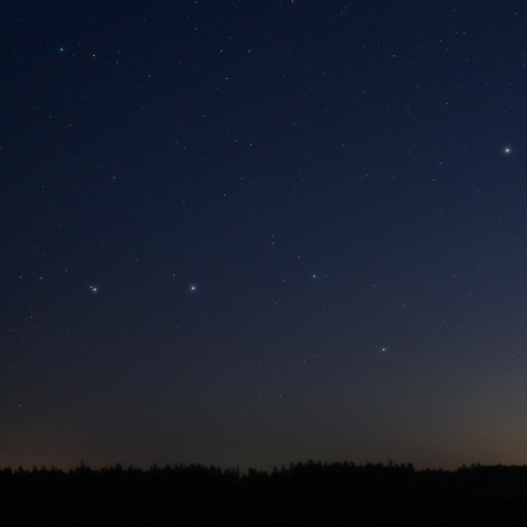 夜明けの北斗七星
