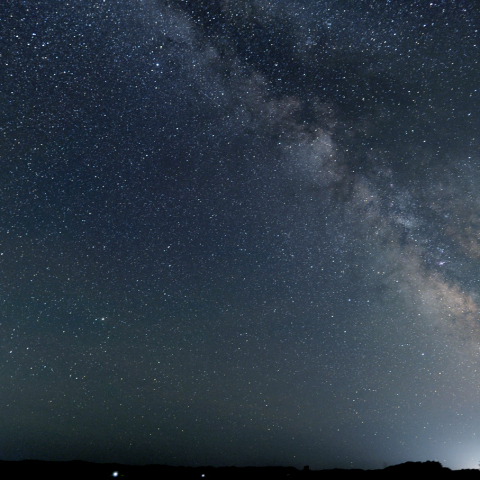 夏の天の川と木星・土星