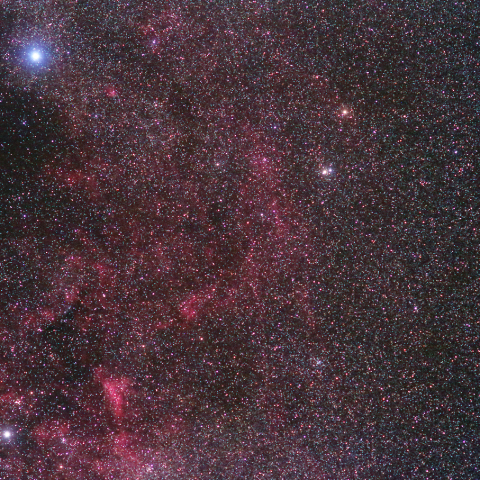 はくちょう座北部の星雲