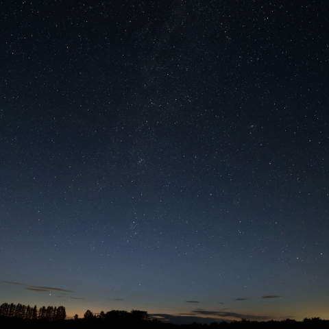 明け方の北東天