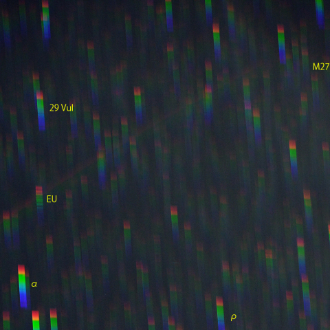 いるか座・こぎつね座付近のスペクトル