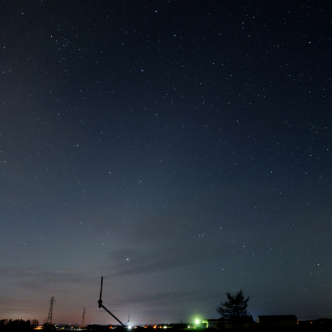 昇るおとめ座と黄道光 (11月18日)
