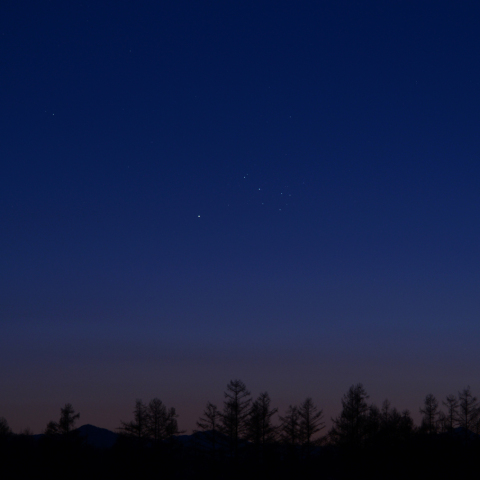 水星とプレアデス (22-04-30)