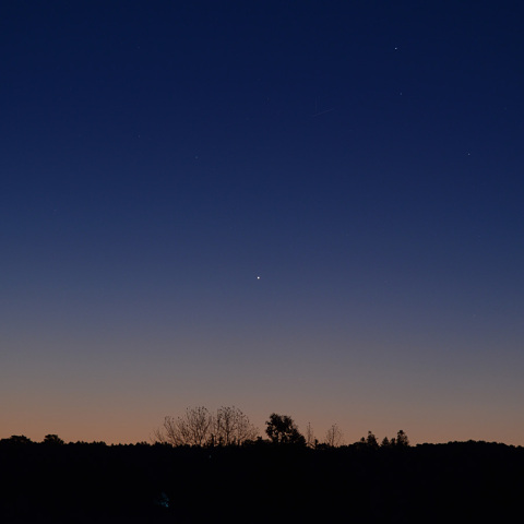 暁天の水星