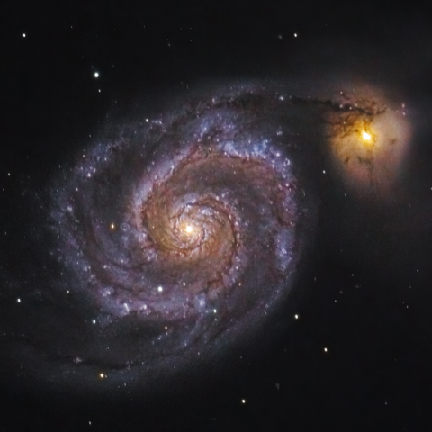 M51