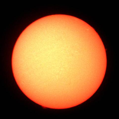 8-18 太陽(Hα補正)