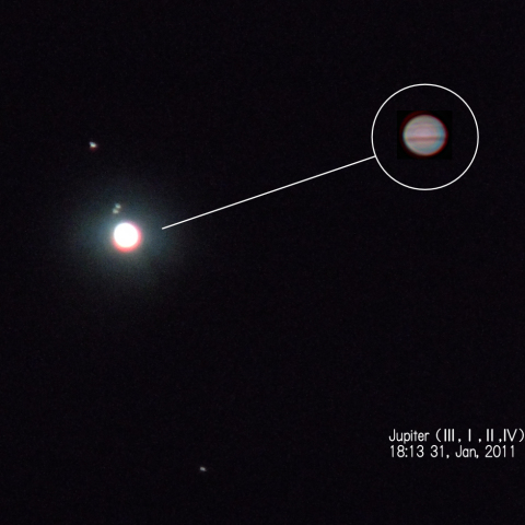 2011-01-31の木星とガリレオ衛星【コンデジ】