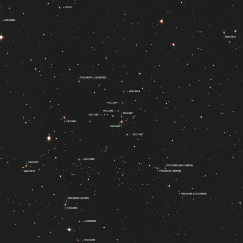しし座銀河団中心部付近