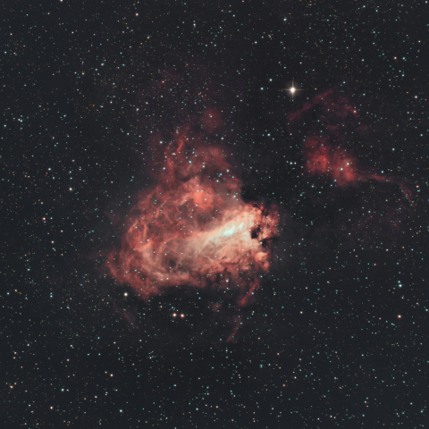 M17（オメガ星雲）