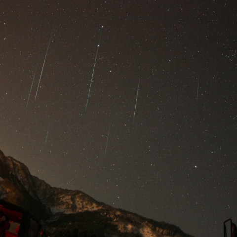 白山麓に降る星