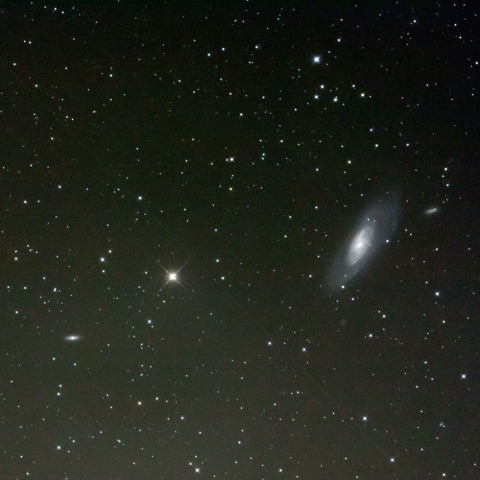 M106銀河群