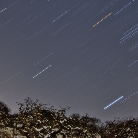 冬の大三角と流星