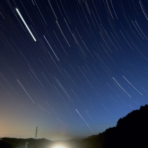 西天のしし座と木星