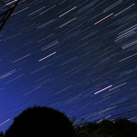 明けの星空・冬の大三角と流星
