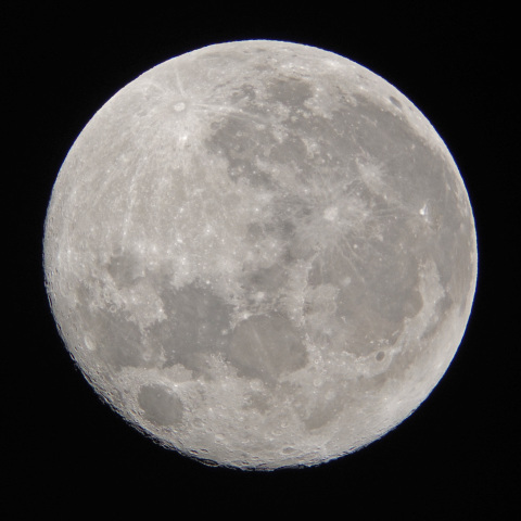 スーパームーン後の十六夜（いざよい）