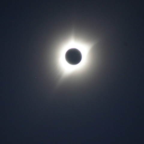 皆既中とレグルス