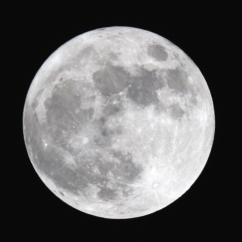 手持ちで月＠上海 20151027