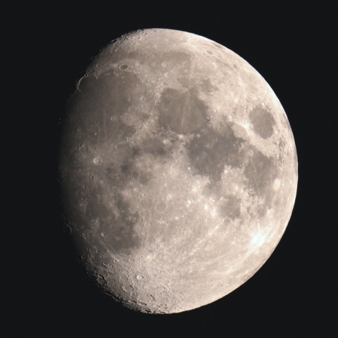 手持ちで月　11/JUL/2011