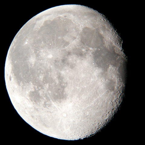 古いコンデジによる9月15日の月