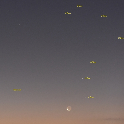 t地球照の月と水星とサソリ座