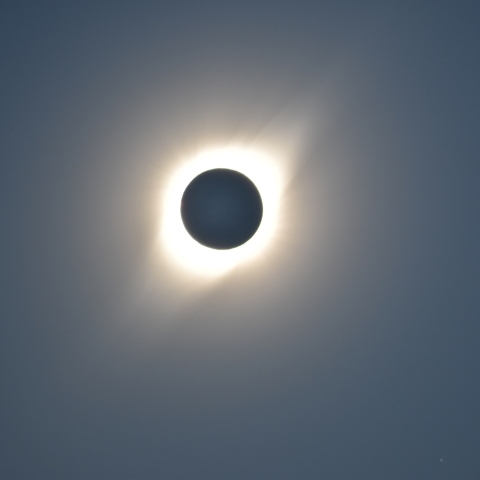 チリ皆既日食とメブスタ