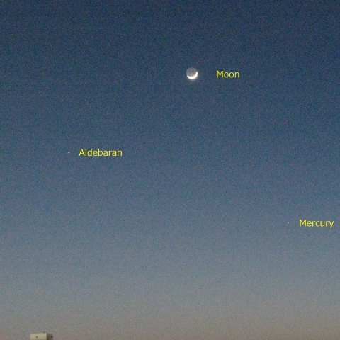 三日月と水星とアルデバラン