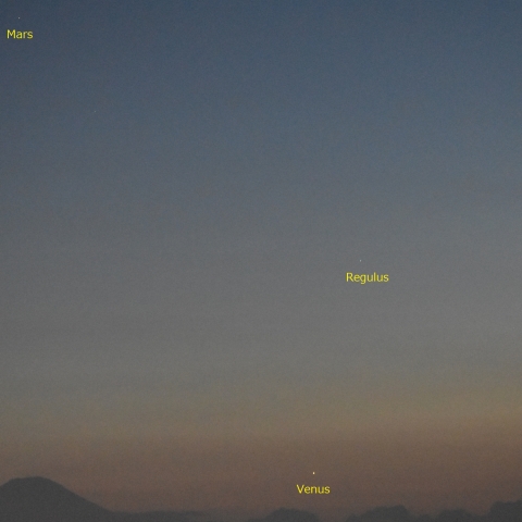 富士山に金星水星火星とレグルス
