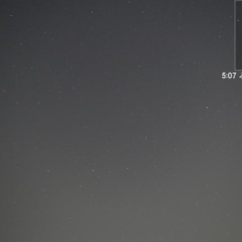 ふたご座流星群と原因不明の赤い発光