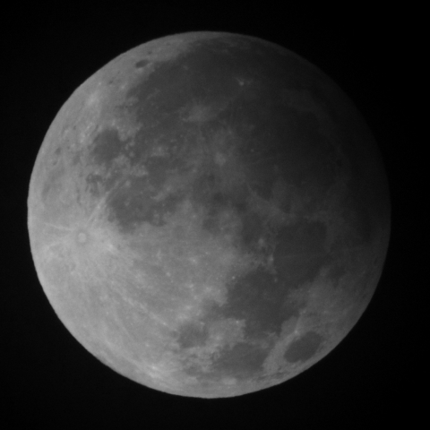 今年3度目の半影月食