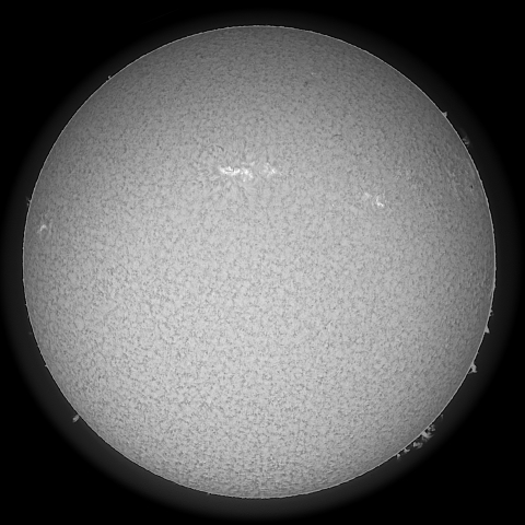3/3の太陽（モノクロ）