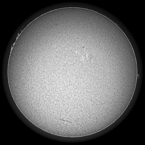 4/16の太陽(モノクロ)