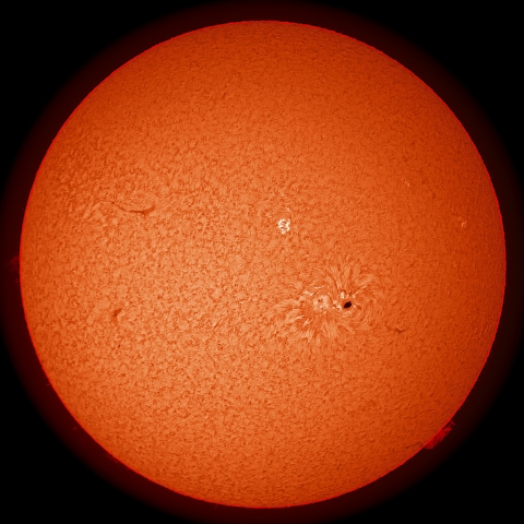 7/13の太陽（擬似カラー）