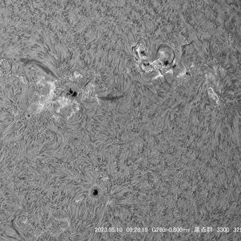 5/10 　 黒点群拡大
