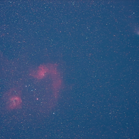 ズィーティーエフ彗星と勾玉星雲