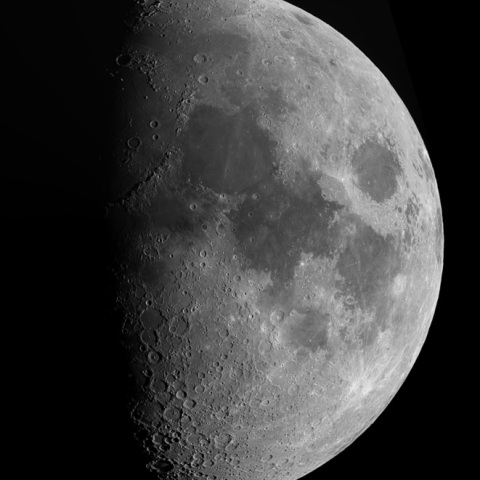 月齢8.0　動画撮影3度目