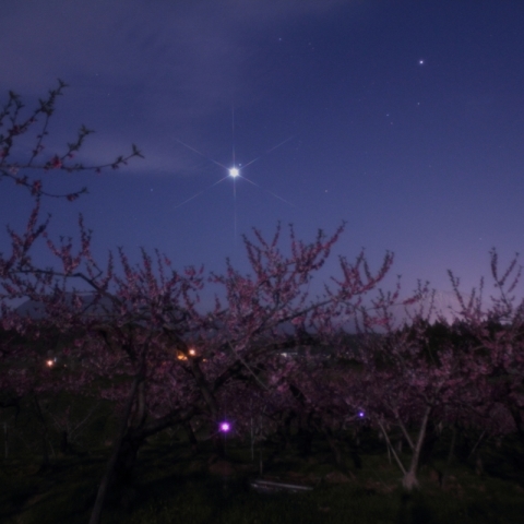 丹霞郷に沈む一番星